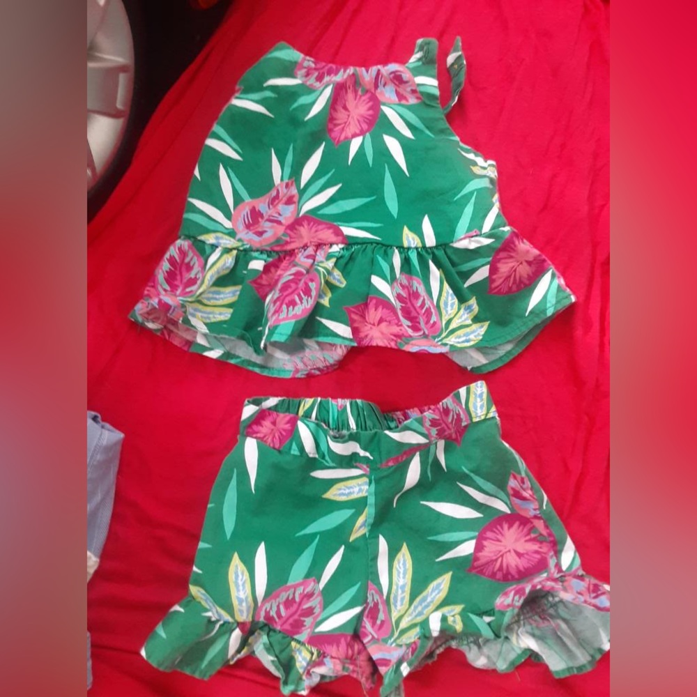 baby clothes